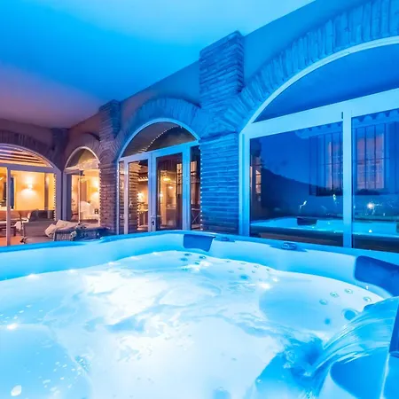 Villa Buenavista - Sea View, Private Heated Pool, Spa, 5 Bedrooms