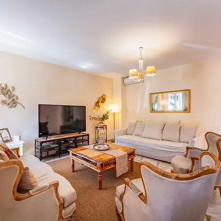 Villa Buenavista - Sea View, Private Heated Pool, Spa, 5 Bedrooms *